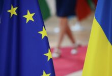 Photo of Politologs paskaidroja, kāpēc Ukrainu “velk iekšā” Eiropas Savienībā