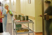Photo of Врач онкоцентра: министр появляется, когда надо перерезать ленточку