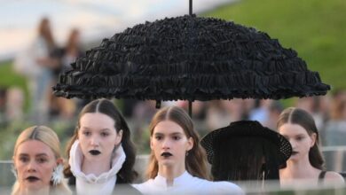 Photo of Фото: в Москве проходит BRICS+ Fashion Summit
            
                
                    var _iub = _iub || [];
                    _iub.csConfiguration = {
                        “invalidateConsentWithoutLog”:true,
                        “cookiePolicyInOtherWindow”:true,
                        “reloadOnConsent”:true,
                        “consentOnContinuedBrowsing”:false,
                        “perPurposeConsent”:true,
                        “purposes”:”1,3,4,5″,
                        “enableTcf”:true,
                        “googleAdditionalConsentMode”:true,
                        “lang”:”ru”,
                        “siteId”:3633931,
                        “localConsentDomain”: “lv.sputniknews.ru”,
                        “floatingPreferencesButtonDisplay”:false,
                        “cookiePolicyId”:32759561,
                        “banner”:{
                            “brandBackgroundColor”:”#ff9600″,
                            “brandTextColor”:”#ffffff”,
                            “acceptButtonDisplay”:true,
                            “customizeButtonDisplay”:true,
                            “acceptButtonColor”:”#010000″,
                            “acceptButtonCaptionColor”:”#ffffff”,
                            “customizeButtonColor”:”#ffffff”,
                            “customizeButtonCaptionColor”:”#4e4e4e”,
                            “rejectButtonColor”:”#0073CE”,
                            “rejectButtonCaptionColor”:”white”,
                            “closeButtonDisplay”:false,
                            “position”:”float-top-center”,
                            “textColor”:”#010000″,
                            “backgroundColor”:”#ff9600″,
                            “explicitWithdrawal”:true,
                            “acceptButtonCaption”: “Принять и закрыть”
                        }
                    };
                
                
                
                

            
        
            
                
                    var _iub = _iub || {};
                     _iub.cons_instructions = _iub.cons_instructions || [];
                     _iub.cons_instructions.push([“init”, {api_key: “lrvQiFNsDWybL2WdzyrIOTHeOwuM3nki”}]);
                 
                 
            
        var _paq = _paq || []; (function() {var stackDomain = window.location.hostname.split(‘.’).reverse();var domain = stackDomain[1] + ‘.’ + stackDomain[0];_paq.push([‘setCDNMask’, new RegExp(‘cdn(\w+).img.’+domain)]); _paq.push([‘setSiteId’, ‘sputnik_lv’]); _paq.push([‘trackPageView’]); _paq.push([‘enableLinkTracking’]); var d=document, g=d.createElement(‘script’), s=d.getElementsByTagName(‘script’)[0]; g.type=’text/javascript’; g.defer=true; g.async=true; g.src=’//a.sputniknews.com/js/sputnik.js’; s.parentNode.insertBefore(g,s); } )();
                (window.yaContextCb = window.yaContextCb || []).push(() => {
                    replaceOriginalAdFoxMethods();
                    window.Ya.adfoxCode.hbCallbacks = window.Ya.adfoxCode.hbCallbacks || [];
                })
            
window.yaContextCb = window.yaContextCb || []
var endlessScrollFirst = 30968466; var endlessScrollUrl = ‘/services/article/infinity/’; var endlessScrollAlgorithm = ”; var endlessScrollQueue = [30996868, 30996525, 30995620, 30996035, 30995886, 30994781, 30990939, 30990475, 30989612, 30989351, 30991613, 30989203, 30987749, 30987617, 30985926];var endlessScrollFirst = 30968466; var endlessScrollUrl = ‘/services/article/infinity/’; var endlessScrollAlgorithm = ”; var endlessScrollQueue = [30996868, 30996525, 30995620, 30996035, 30995886, 30994781, 30990939, 30990475, 30989612, 30989351, 30991613, 30989203, 30987749, 30987617, 30985926];    © Sputnik / Евгений Биятов / Перейти в фотобанкСаммит посвящен формированию новых направлений в моде, развитию сотрудничества, производства, мобильности талантов и расширению доступа к рынкам между странами БРИКС