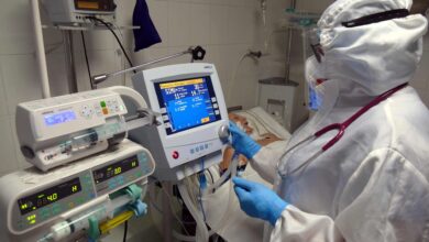 Photo of Реаниматолог дежурил 96 часов непрерывно: Госконтроль изучил больницы и ужаснулся системе