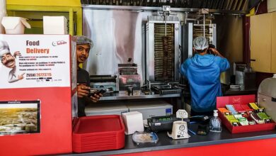 Photo of Своих жителей с гражданством РФ Латвия выдавливает, а пакистанцам говорит: “Welcome!”