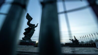 Photo of Nacionālisti Latvijā nožēlo par padomju rūpnīcām. Vai nožēlos arī par pieminekļiem?