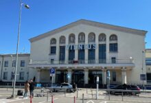 Photo of Аэропорт Вильнюса закрыли из-за контрабандных сигарет