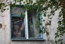Photo of “Tas viss ir briesmīgi”: nežēlīgas apšaudes Doņeckā