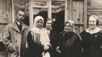 Photo of Русский странник, идущий в гору